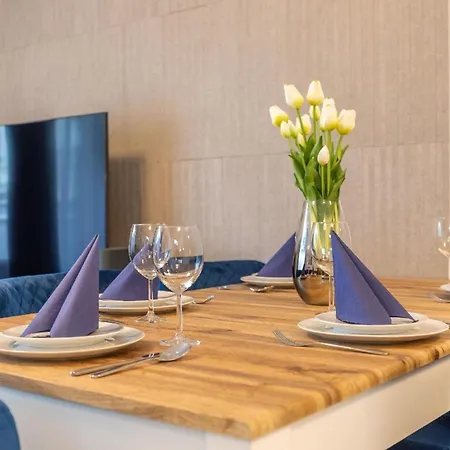 Appartement Platan 5 Mit Terrasse Am Świnoujście